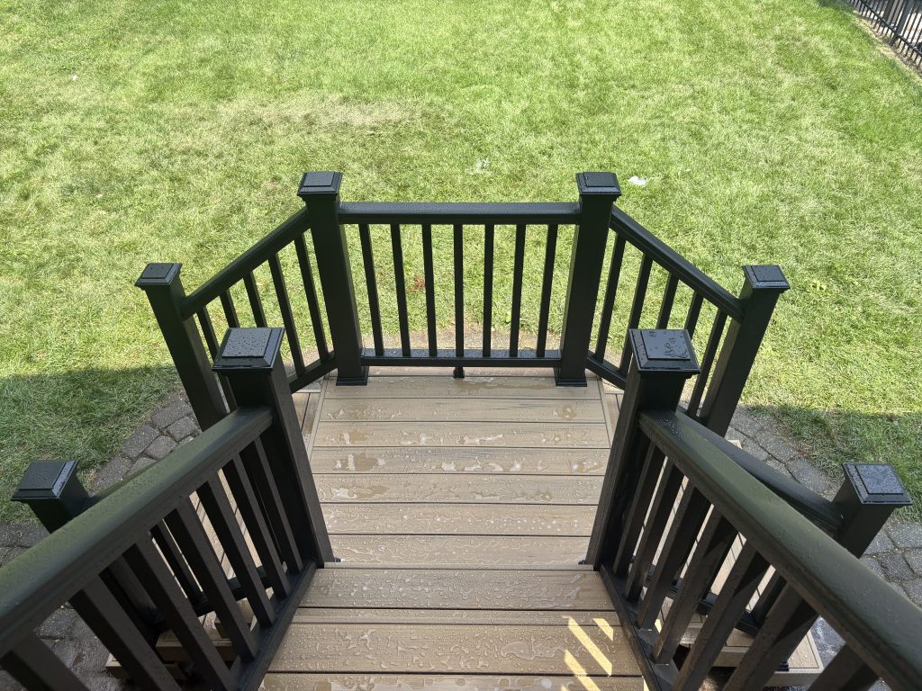 custom deck builders Nassau and Suffolk County, comfort_Features