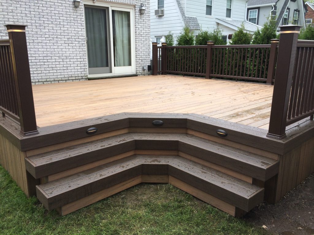 TimberTech decks from Decks Unique, comfort_Features
