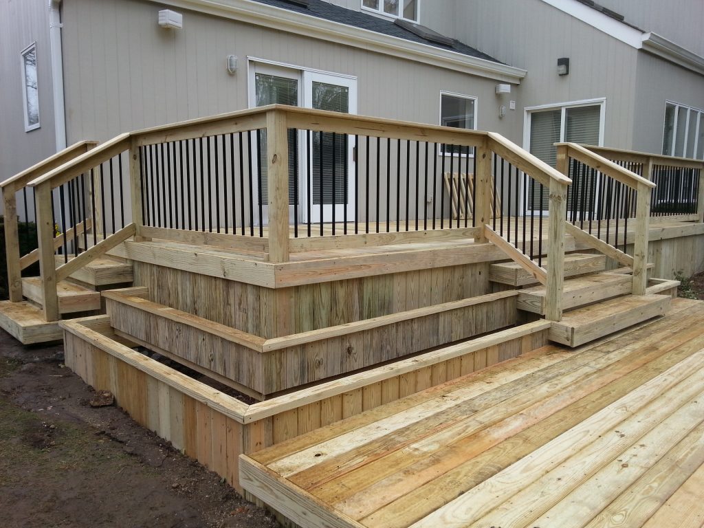 wood deck builders