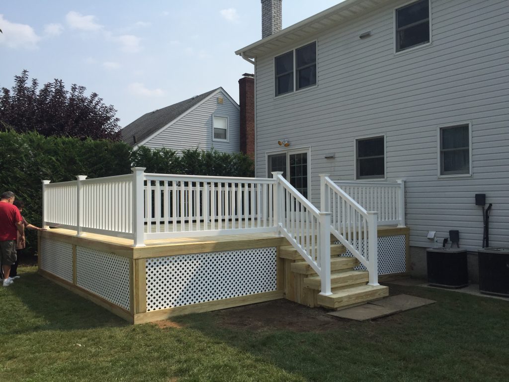 wood deck builders